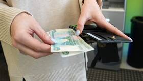 Почему оклад в договоре меньше в Mirra